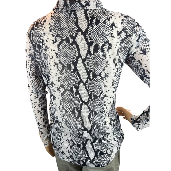 (5 for $25) Jane + Delancey Shirred Snakeskin Print Button Front Blouse - Picture 4 of 5